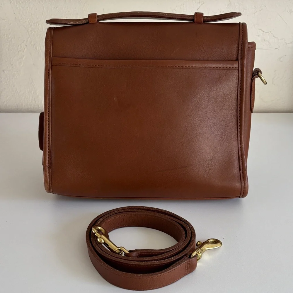 Coach Vintage Brown‎ Leather 9870 Court Crossbody Bag